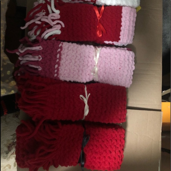 Handmade crochet/ knit scarfs - many colors - bundle and save / some with fringe - Picture 8 of 12